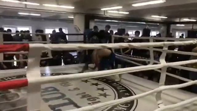 Бой меньше минуты смотреть онлайн