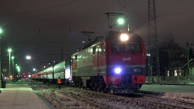 Ст. Рязань-2. Ночные поезда на станции стыкования переменного и постоянного тока. смотреть онлайн