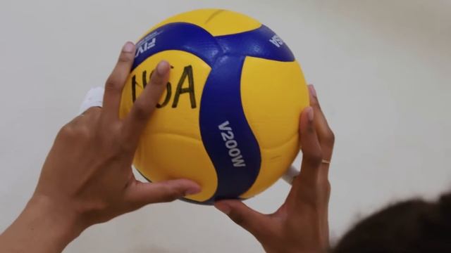 How to become a better volleyball setter ft. Team USA's Rachael Adams | Olympians' Tips смотреть онлайн