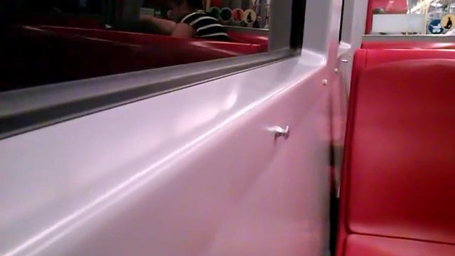 U3 Typ V Erdberg-Enkplatz in Wien смотреть онлайн
