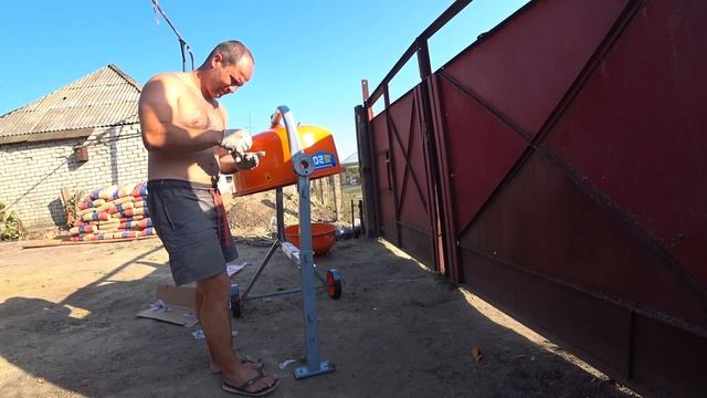 купил бетономешалку Кратон 200 литров за 13 500 рублей, сборка и обзор