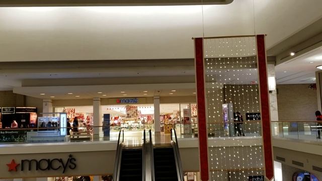 Christmas 2019 At Monroeville Mall - Monroeville, Pa смотреть онлайн