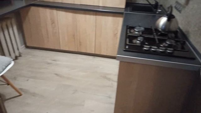 Дизайн кухни в хрущевке с газовой колонкой