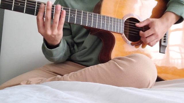 Orange Colored Sky Snippet with a Phoebus Solid Top Dreadnought PC-30CE смотреть онлайн