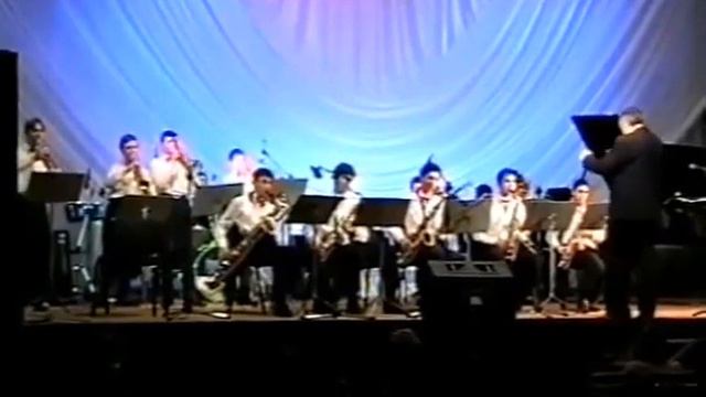 "Янг-Бэнд" в г.Саратов 2002 смотреть онлайн