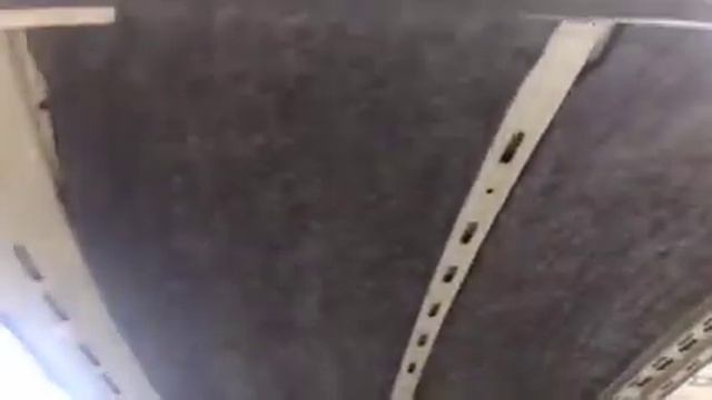 ШВИ крыши - машина просто становится другой, ведь основная масса шумов на скорости - это крыша смотреть онлайн