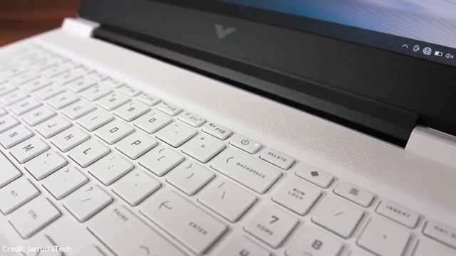 Best Laptops Under €1000 in 2023 | Top 5 Best Laptops Under 1000 Euro 2023 смотреть онлайн