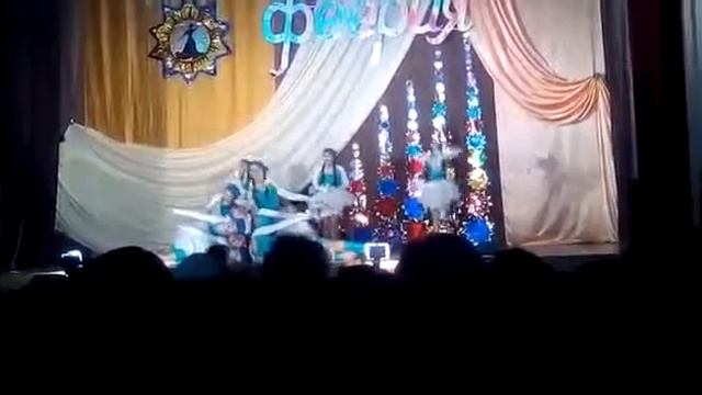 Танец: "Зимние игры" смотреть онлайн