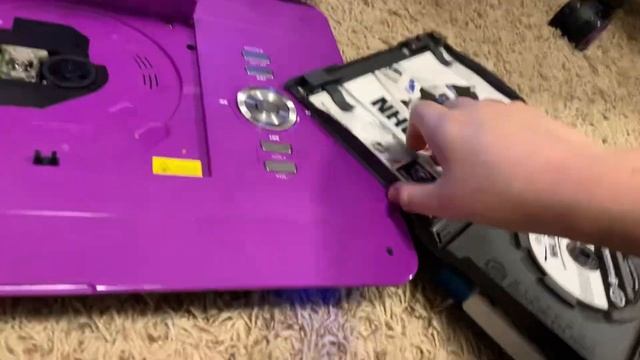 What happens when you put a foreign disc in a DVD player? Second￼ version смотреть онлайн