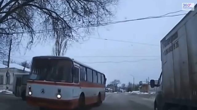 Аварии автобусов - дтп с участием автобуса. Видео Подборка смотреть онлайн