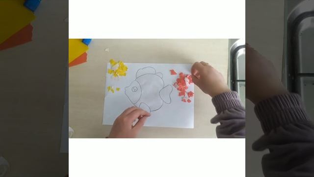 Аппликация из обрывной бумаги 