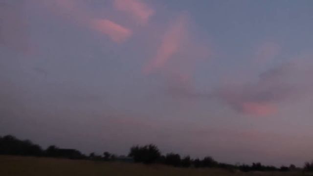 У Олега.Полеты смотреть онлайн