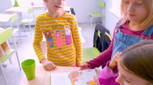 Маргарита СТАЛА КРУТОЙ в ШКОЛЕ. ВСЕ ВЫПОЛНЯЮТ ЕЕ ЖЕЛАНИЯ