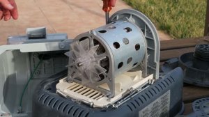 Demontage moteur pompe Intex