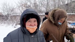 КУПИЛИ ПРОДУКТЫ В АВТОЛАВКЕ ДЛЯ ПЕНСИОНЕРОВ К НОВОМУ ГОДУ!!!