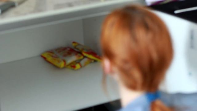 Я ЖИВУ ОДНА.. УШЛА ИЗ ДОМА? смотреть онлайн