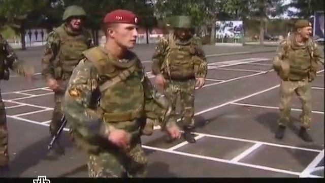 Смотр - 2012.11.24 ("Из боя -- в бой учебный" - 3 часть) смотреть онлайн