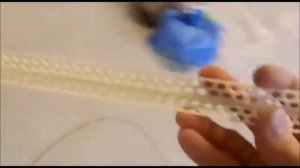 Как мастера устанавливают перфорированный уголок под шпаклевку(мастер класс)