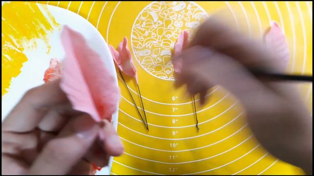 EASY POINSETTIA FLOWER Christmas Flower Gumpaste or Clay Vlog 41 by marckevinstyle (No Dusting ) смотреть онлайн