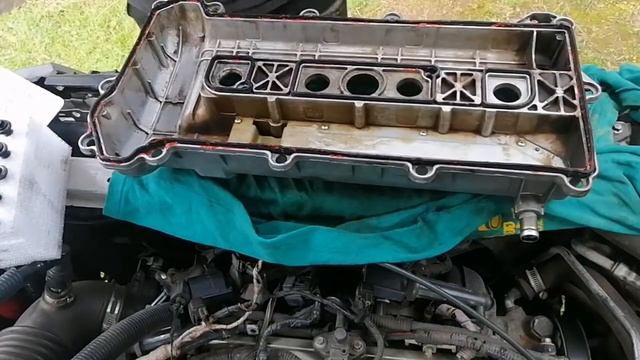 Cambio de juntas de tapa de punterías Ford Escape. смотреть онлайн