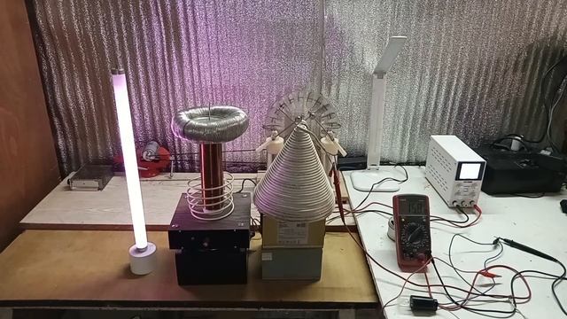 Бифиляр катушка Тесла смотреть онлайн