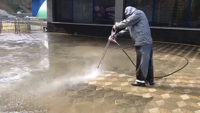 Мойка,очистка высокого давления (камня, брусчатки, фасадов зданий, очистка ржавчины, налета) смотреть онлайн