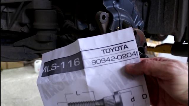 Результат незатянутого колеса Замена шпилек Toyota Harrier Тойота Харриер 2004 года смотреть онлайн