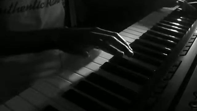 Silent Hill Shattered Memories-Acceptance on piano смотреть онлайн