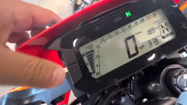 How To Set The Time On A CRF300L Cluster