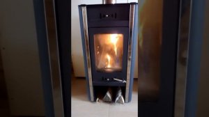 Печь-камин длительного горения "Селенга" Мета на даче. Отзыв после двух лет использования.