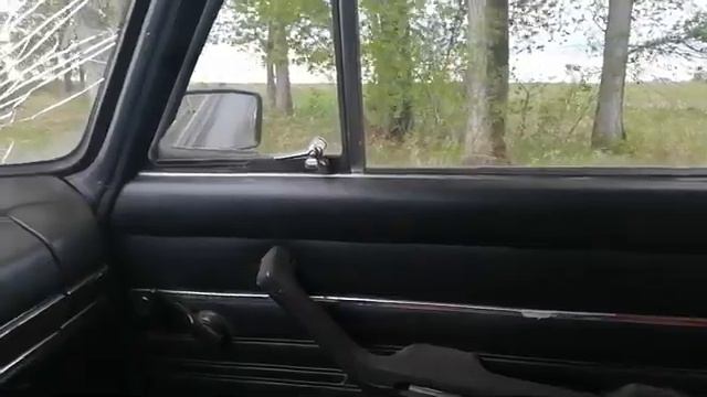 Разбил стекло, коп на исчезнувшей пасике смотреть онлайн