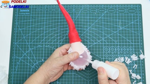 Сделала красоту и забаву из лампочки Как сделать Деда Мороза смотреть онлайн