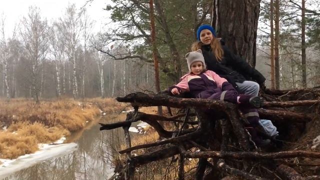 Поход к озеру Смердячье смотреть онлайн
