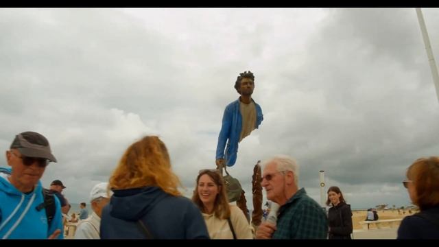 САМЫЕ НЕОБЫЧНЫЕ СКУЛЬПТУРЫ И ПАМЯТНИКИ НА ПЛАНЕТЕ (ТОП 10) смотреть онлайн