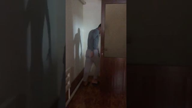 Как правильно ломать уши смотреть онлайн