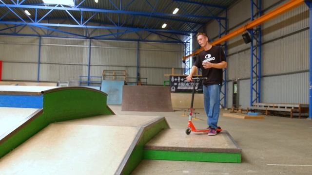 Doing park tricks on a street deck - Testing the Tilt Formula 7" смотреть онлайн