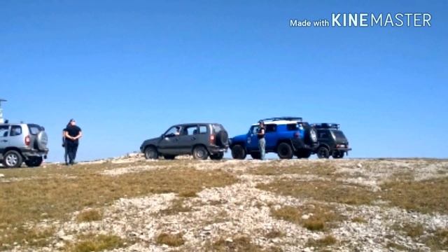Crimea travelling. Mt. Kemal-Egerek #4x4 #Allseasonniva #sevnivatravellers смотреть онлайн