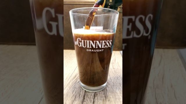 Happy St. Patrick's Day!... смотреть онлайн