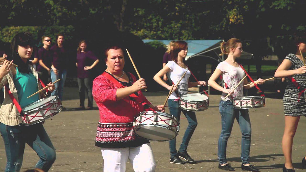 Танцевальный флешмоб компании "Связной" на День города Воронежа (2012) от Event: backstage смотреть онлайн