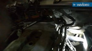 Фольксваген Таурег 3,2. Замена корпуса термостата.