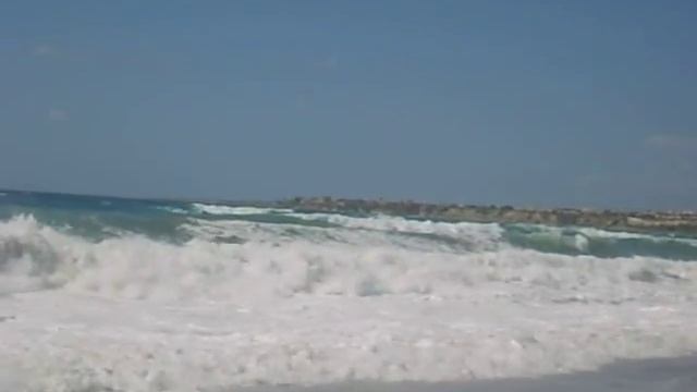 Waves in Paphos Cyprus Coral Bay смотреть онлайн