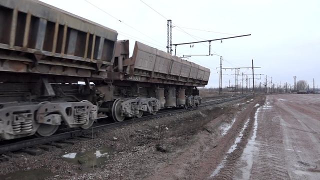 Тяговые агрегаты ОПЭ1 в Павловском ГОКе смотреть онлайн