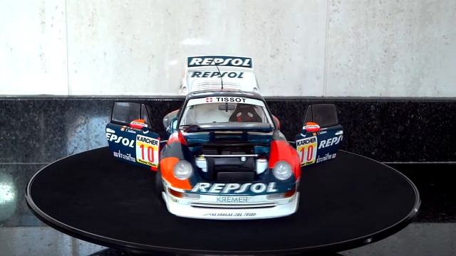 Porsche 911 (993) GT2 (1995) UT Models 1:18 смотреть онлайн