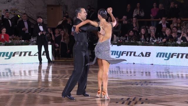 Dorin Frecautanu & Marina Sergeeva | Cha-Cha-Cha | World Latin Cup XXV | F смотреть онлайн