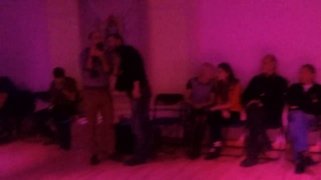 SHIVA PARTY ॐ - 13 ноября. Радха Ананда Гири исполняет мантрапение. смотреть онлайн