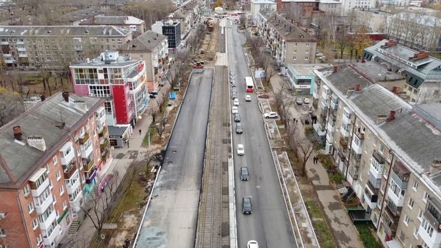 DJI Mini. Пермь, пролёт над ул.Крупской от цирка. Степень готовности ремонта смотреть онлайн