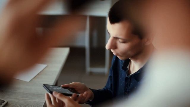 Съемка рекламы для "Service Mania". Выездной сервис по обслуживанию телефонов. Харьков смотреть онлайн