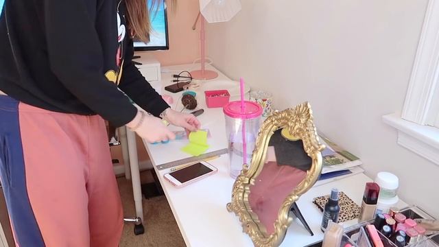 Office / Craft Room Clean with Me | Extreme Cleaning Motivation | Super Messy Office Clean Up смотреть онлайн