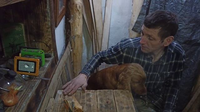 Обустройство землянки.Часть 1 Оригинальная пицца за 5 минут. Три дня в землянке с верным другом. #3 смотреть онлайн