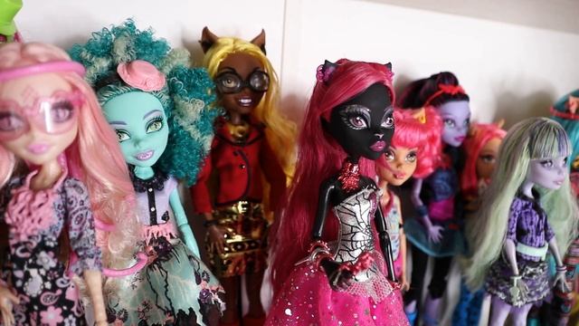 Долгожданный обзор моей коллекции кукол 2022 | Новинки, редкие экземпляры | Более 300 кукол смотреть онлайн